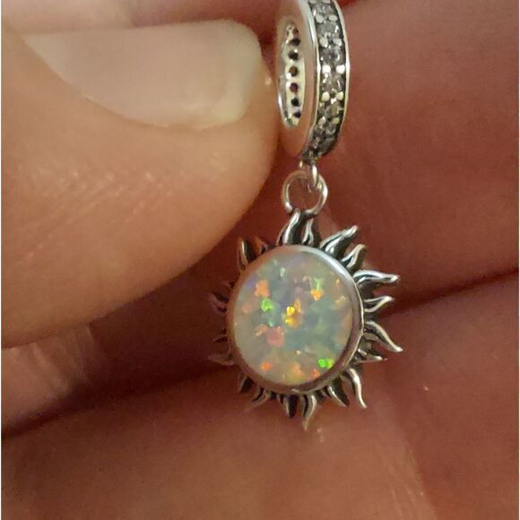 925 Silver Opal Sun Charm - Picture 8 of 10